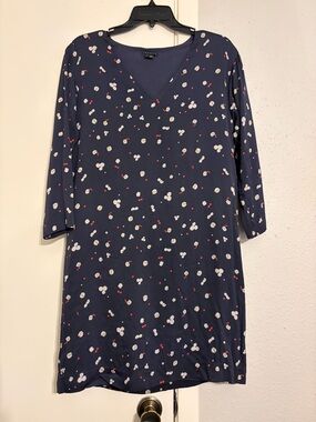 Theory 100% Silk Navy Blue Abstract Print V Neck Elbow Sleeve Shift Dress